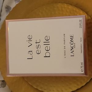 NWT la vie est belle L'eau de parfum 75 mL